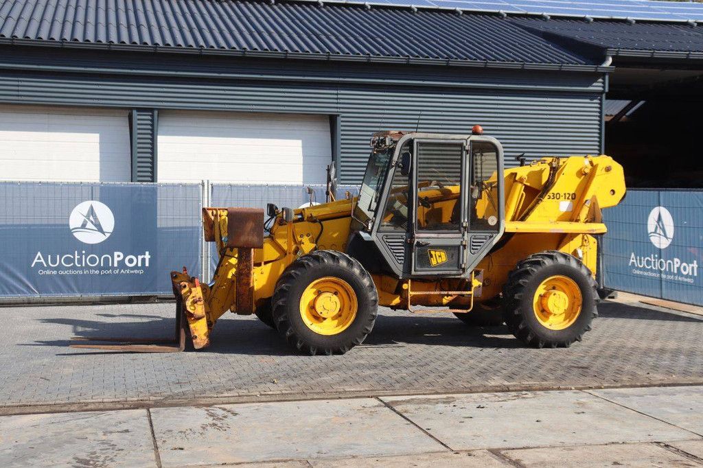 JCB 530-120 Teleskoplader Diesel 3000kg 12m