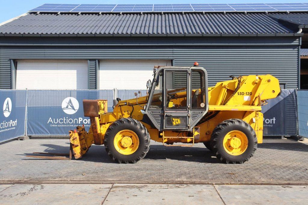 JCB 530-120 Teleskoplader Diesel 3000kg 12m