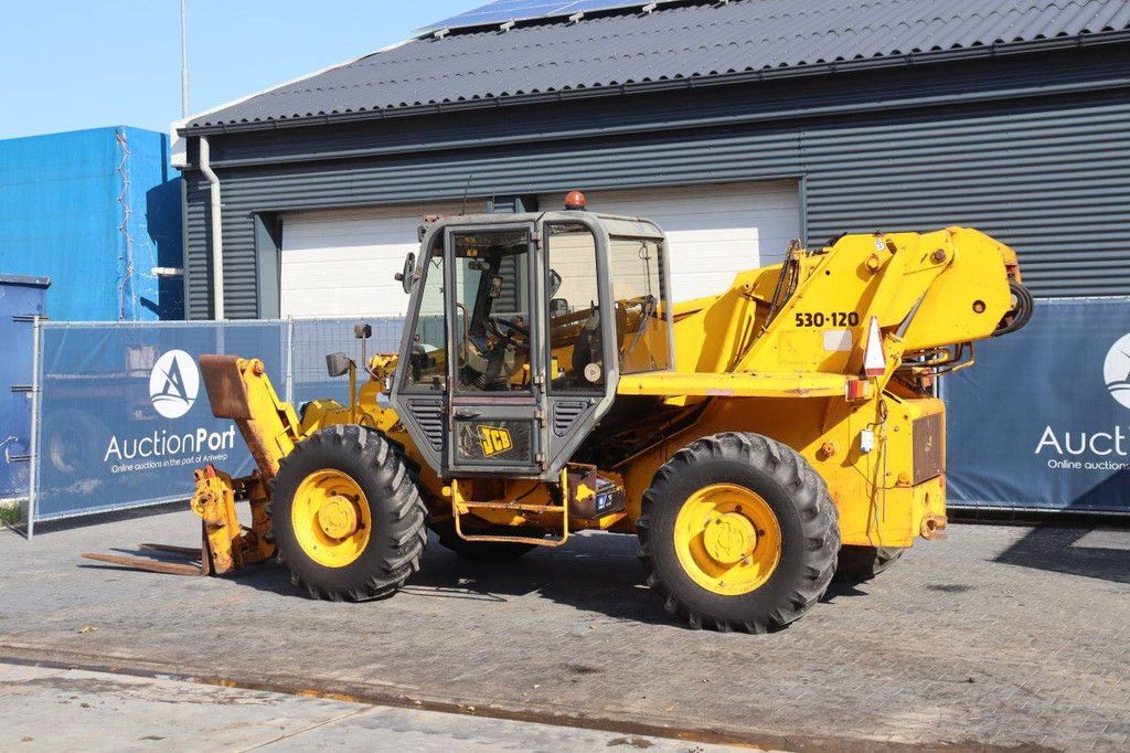 JCB 530-120 Teleskoplader Diesel 3000kg 12m