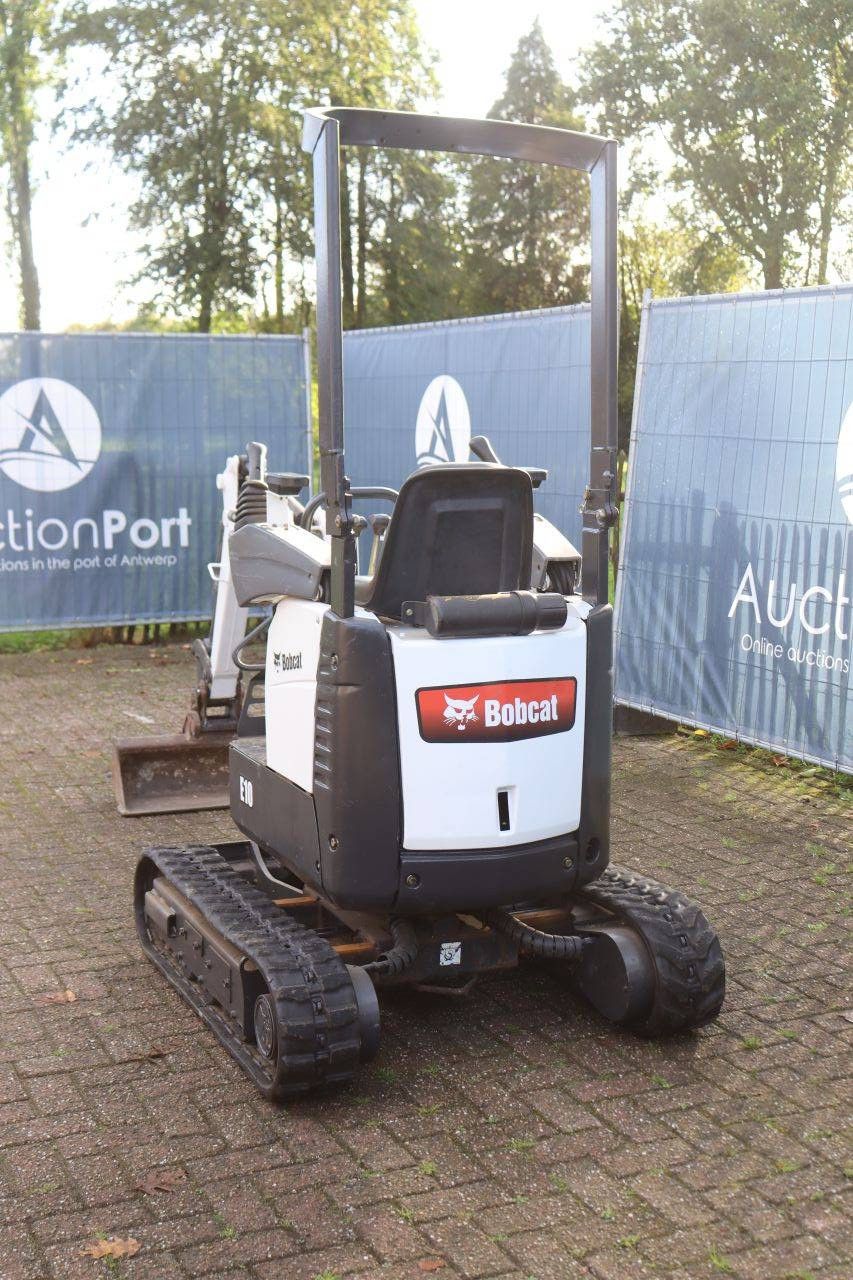Mini excavator Bobcat E10 Diesel 7.5kW 2015