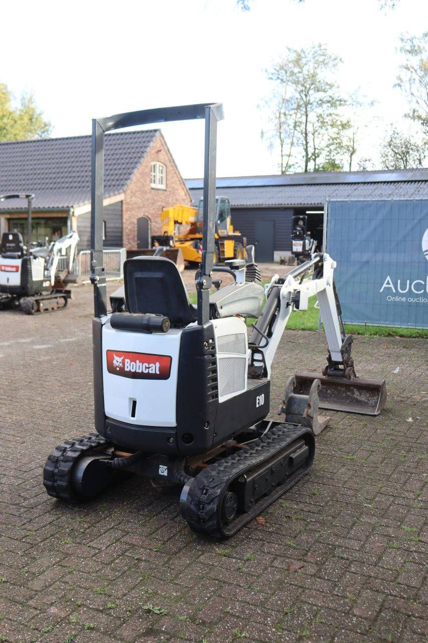 Mini excavator Bobcat E10 Diesel 7.5kW 2015