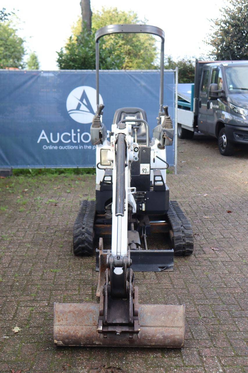 Mini excavator Bobcat E10 Diesel 7.5kW 2015