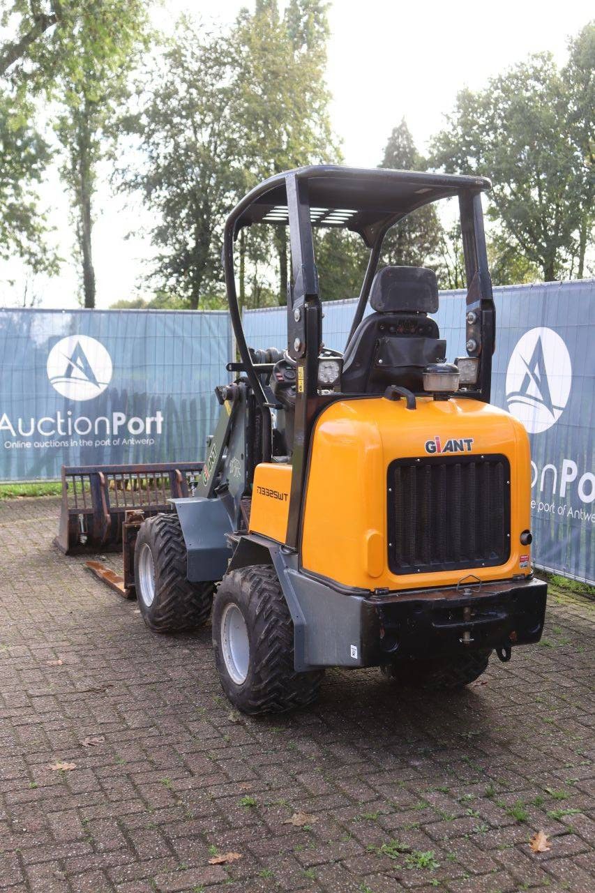 Kniklader Giant D332SWT Diesel 24kW 2016