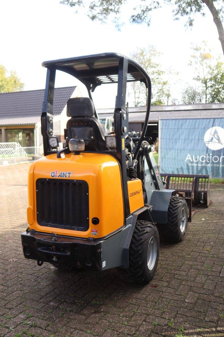 Kniklader Giant D332SWT Diesel 24kW 2016