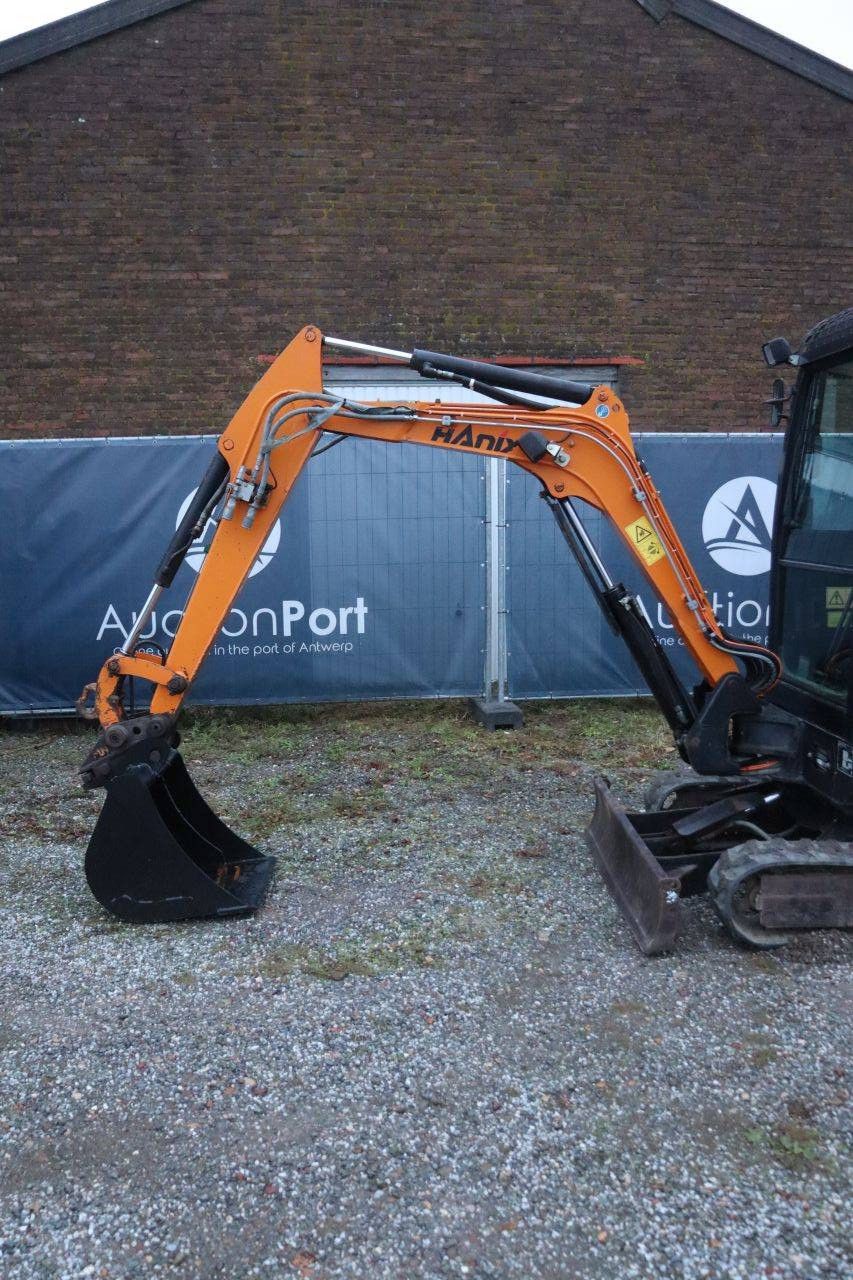 Minibagger Hanix H22B Diesel 12,5 kW 2012