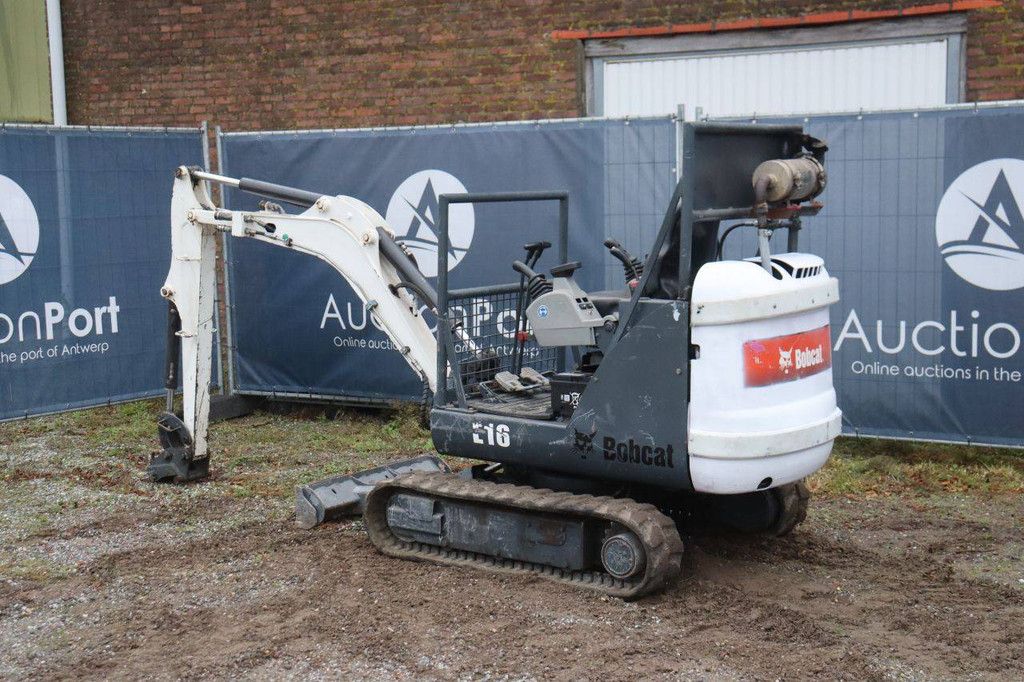 Mini excavator Bobcat E16 Diesel 10.2kW 2013