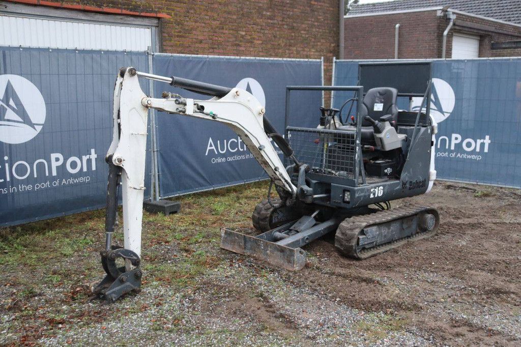 Mini excavator Bobcat E16 Diesel 10.2kW 2013
