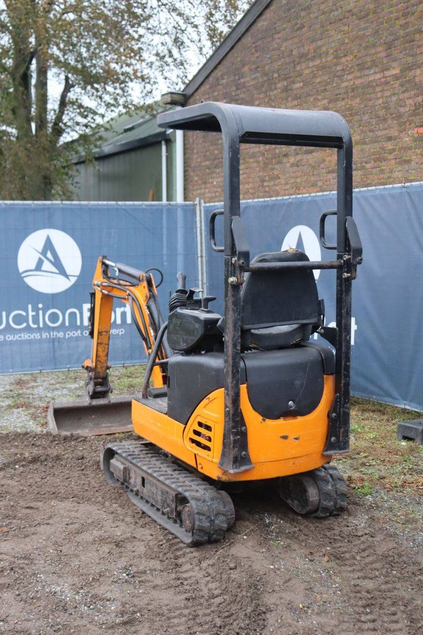 Mini excavator Hanix H09D Diesel 7.8kW 2009
