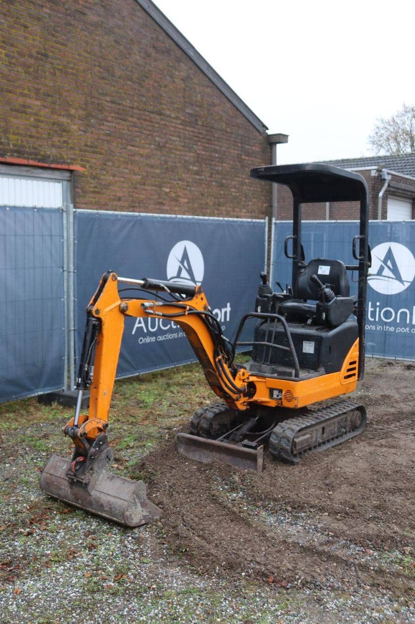 Mini excavator Hanix H09D Diesel 7.8kW 2009