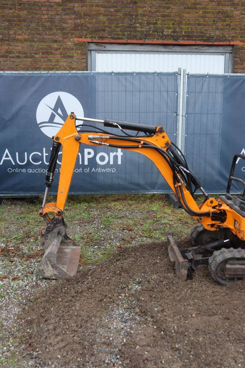 Mini excavator Hanix H09D Diesel 7.8kW 2009