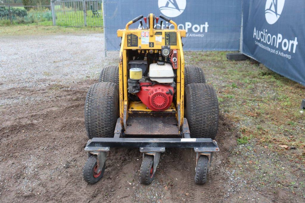 Skidster M10X Petrol Skidster Loader