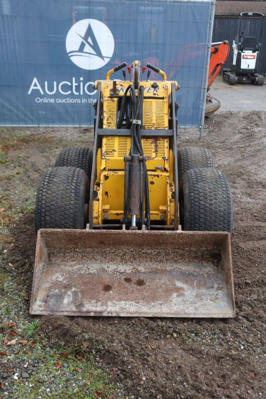 Skidster M10X Petrol Skidster Loader