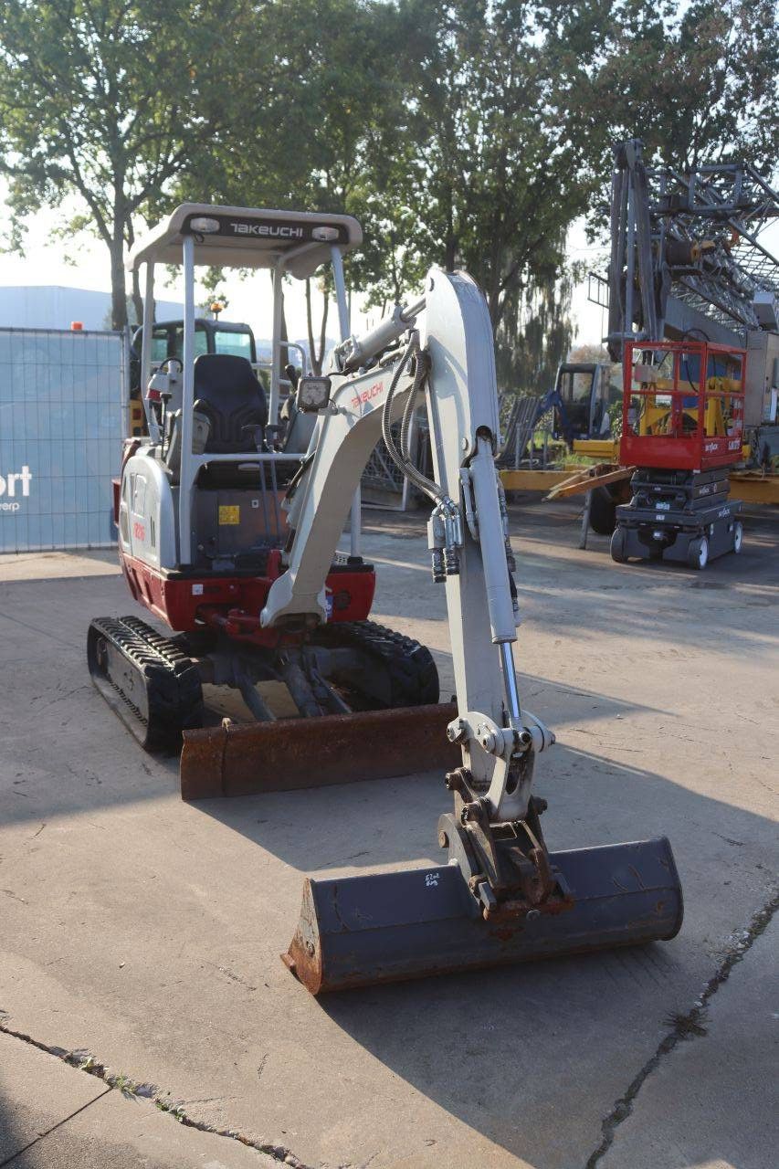 Minigraver Takeuchi TB216 Hybride 11.5kW 2021