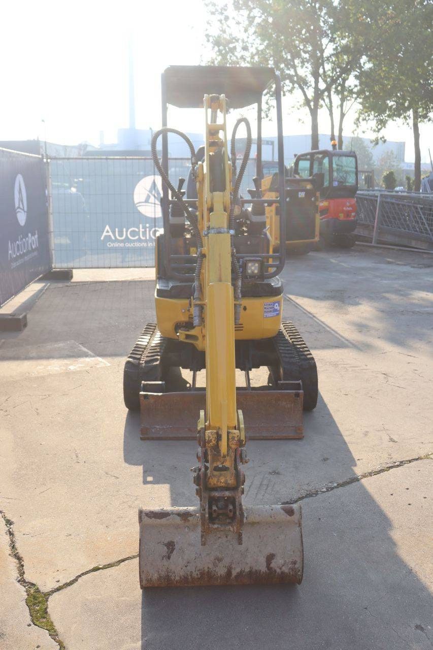 Mini excavator Komatsu PC14R-3HS Diesel 11.8kW 2021