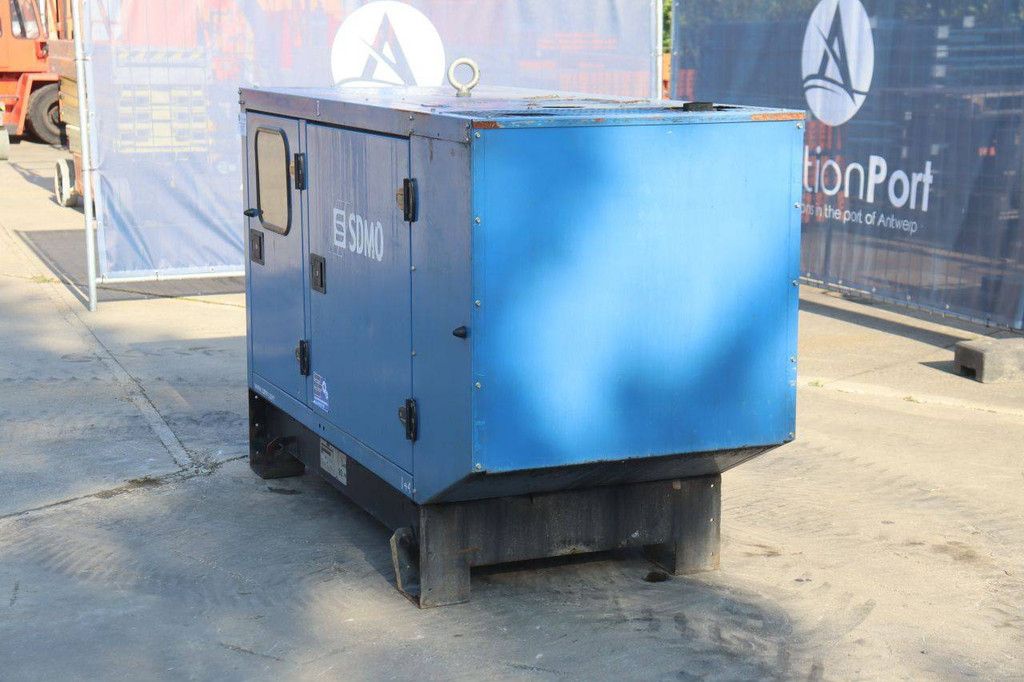 Generator SDMO J44K Diesel 44kVA 2010
