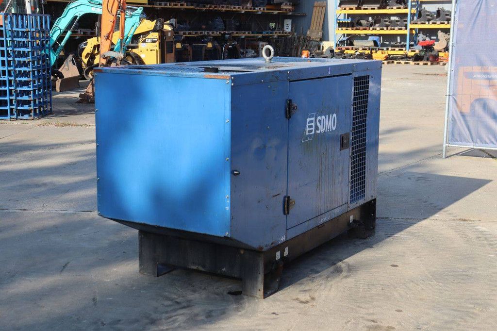 Generator SDMO J44K Diesel 44kVA 2010