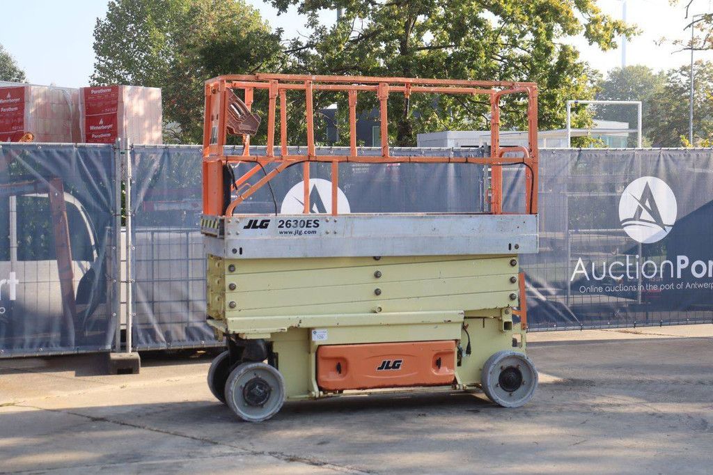 JLG 2630ES Electric Scissor Lift 230kg 9.7m