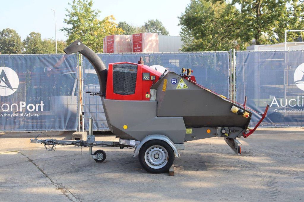 Holzhäcksler TS Industries Tiger-25D Diesel, Baujahr 2016, auf Anhänger