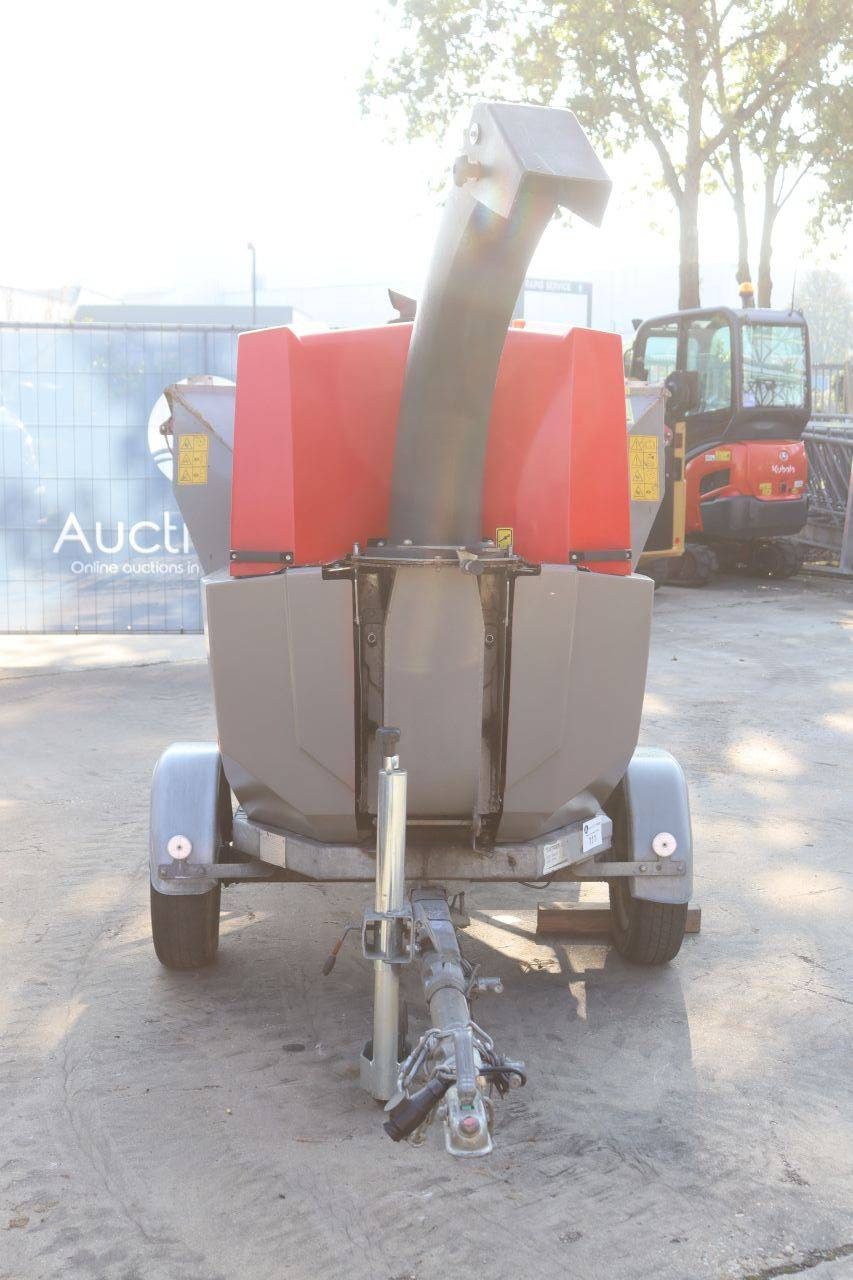 Holzhäcksler TS Industries Tiger-25D Diesel, Baujahr 2016, auf Anhänger