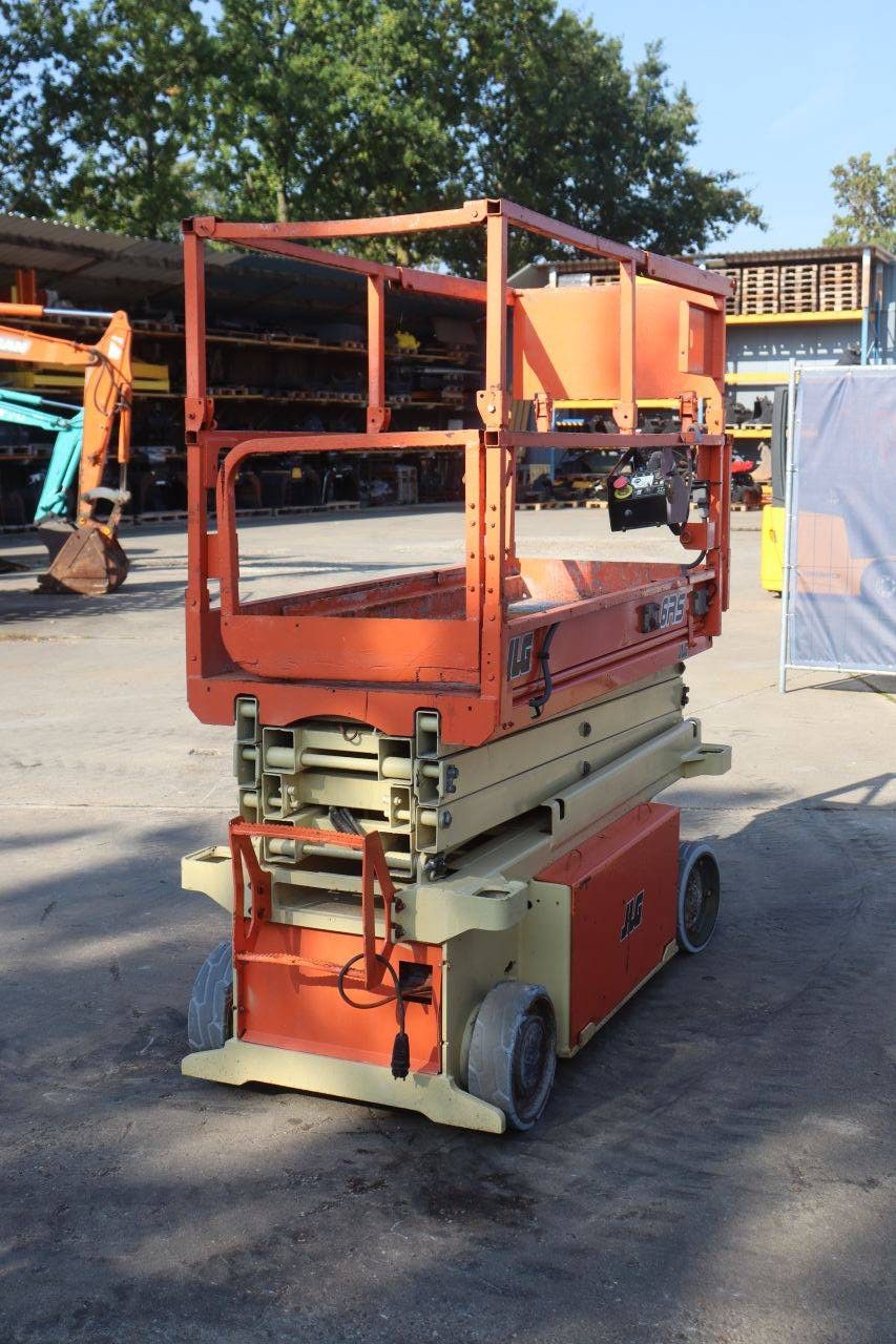 JLG 6RS Electric Scissor Lift 227kg 7.79m 2013