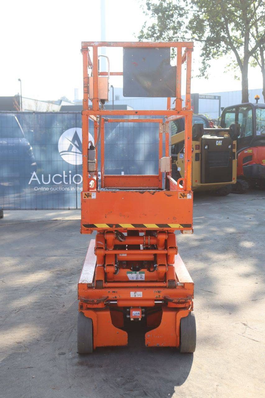 Skyjack SJIII-3219 Elektrische Scherenbühne 227 kg 7,8 m 2015