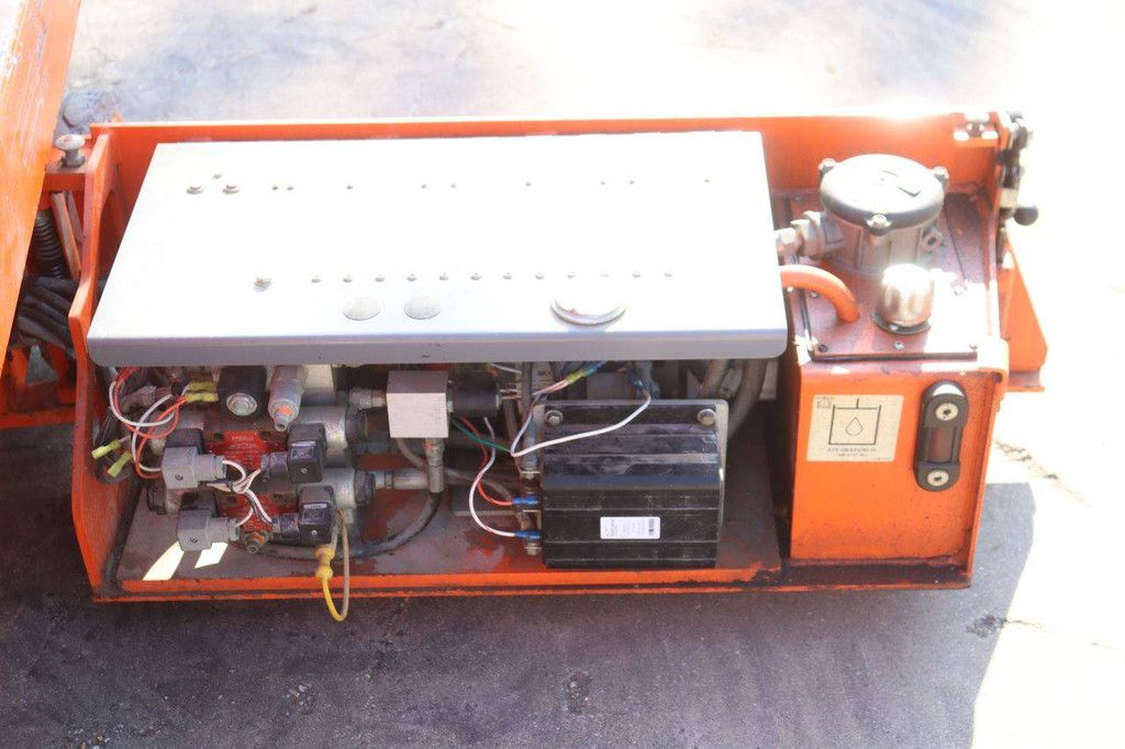 Skyjack SJIII-3219 Elektrische Scherenbühne 227 kg 7,8 m 2015