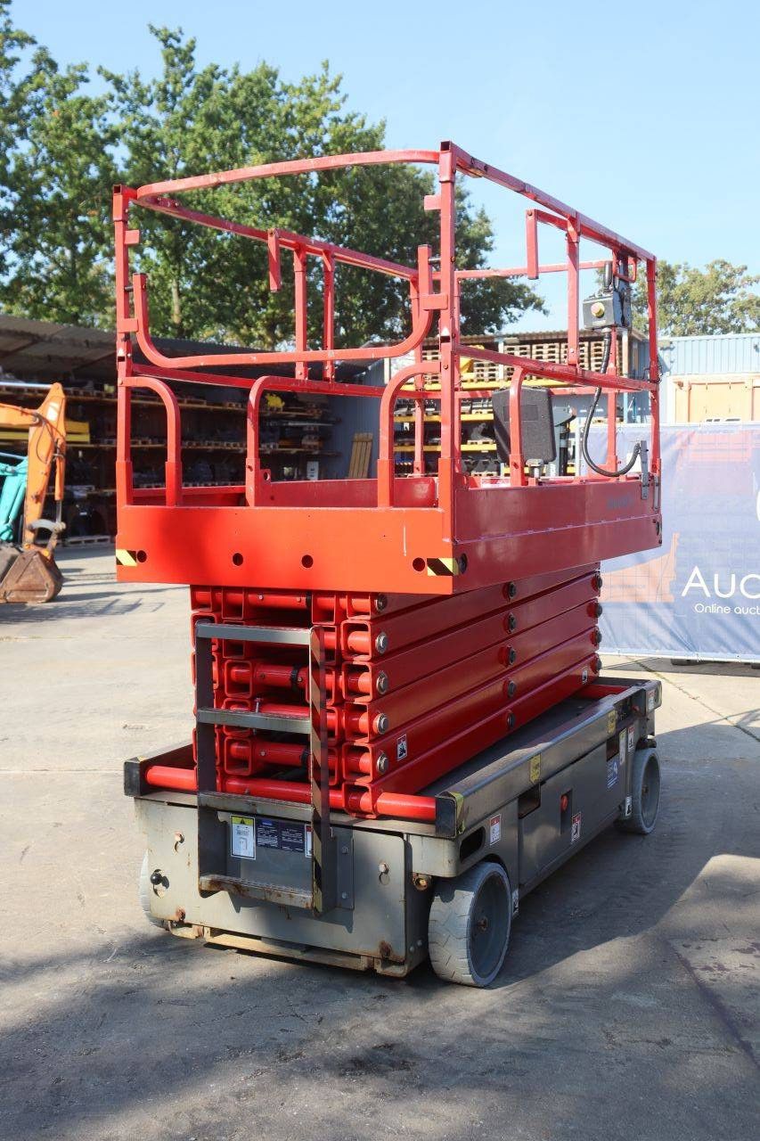 Scissor Lift Haulotte Compact 14 Electric 350kg 14m 2014