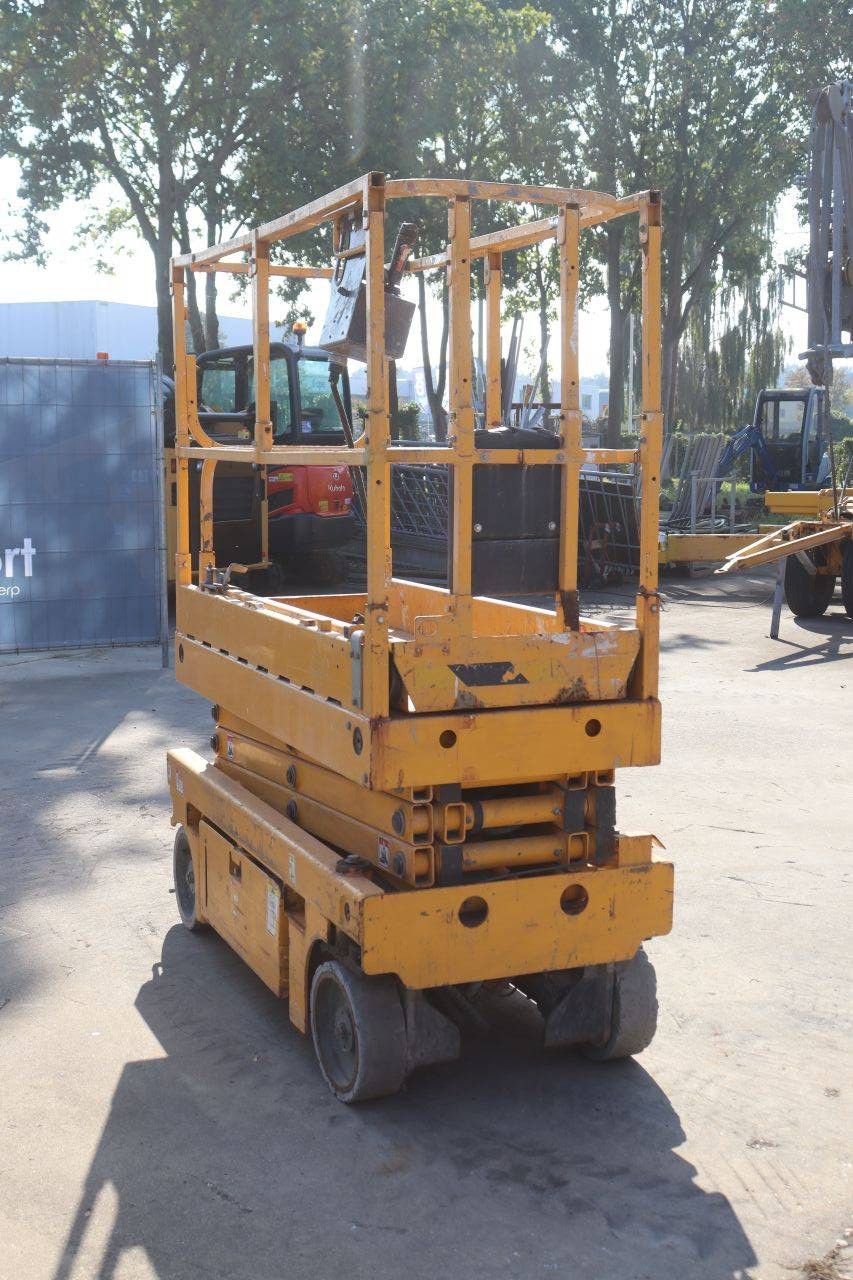 Scissor Lift Haulotte Optimum 8 Electric 230kg 8.2m 2012