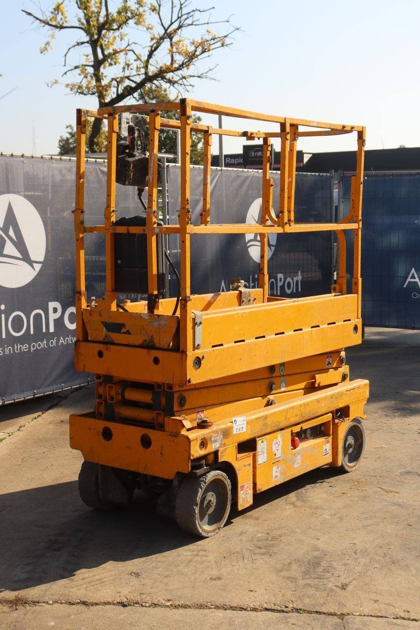 Scissor Lift Haulotte Optimum 8 Electric 230kg 8.2m 2012