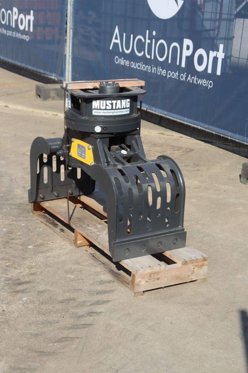 Mustang GRP150 2026 Sortierung Greifen Neu