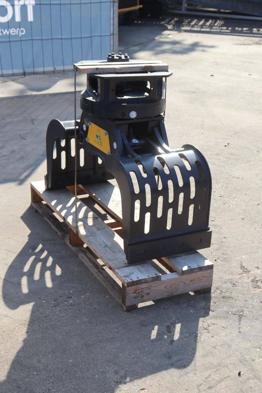 Mustang GRP150 2026 Sortierung Greifen Neu