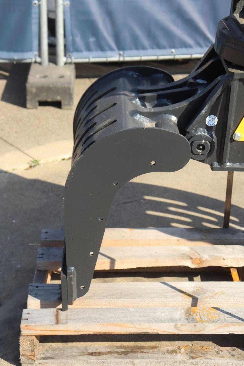 Mustang GRP250 2026 Sortierung Greifen Neu