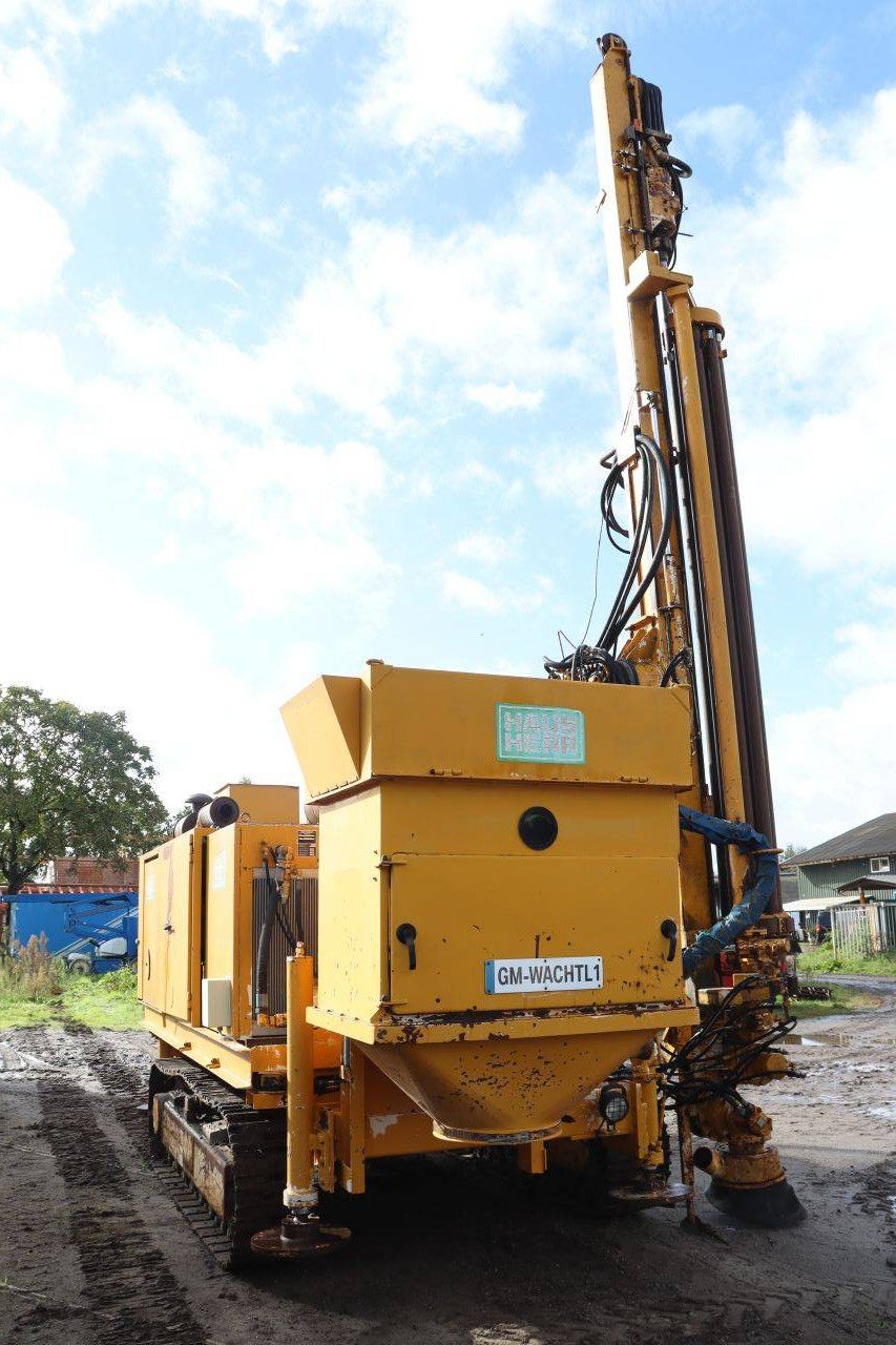 Crawler drilling rig Hausherr HBM 60-R6 Diesel 104kW 1992
