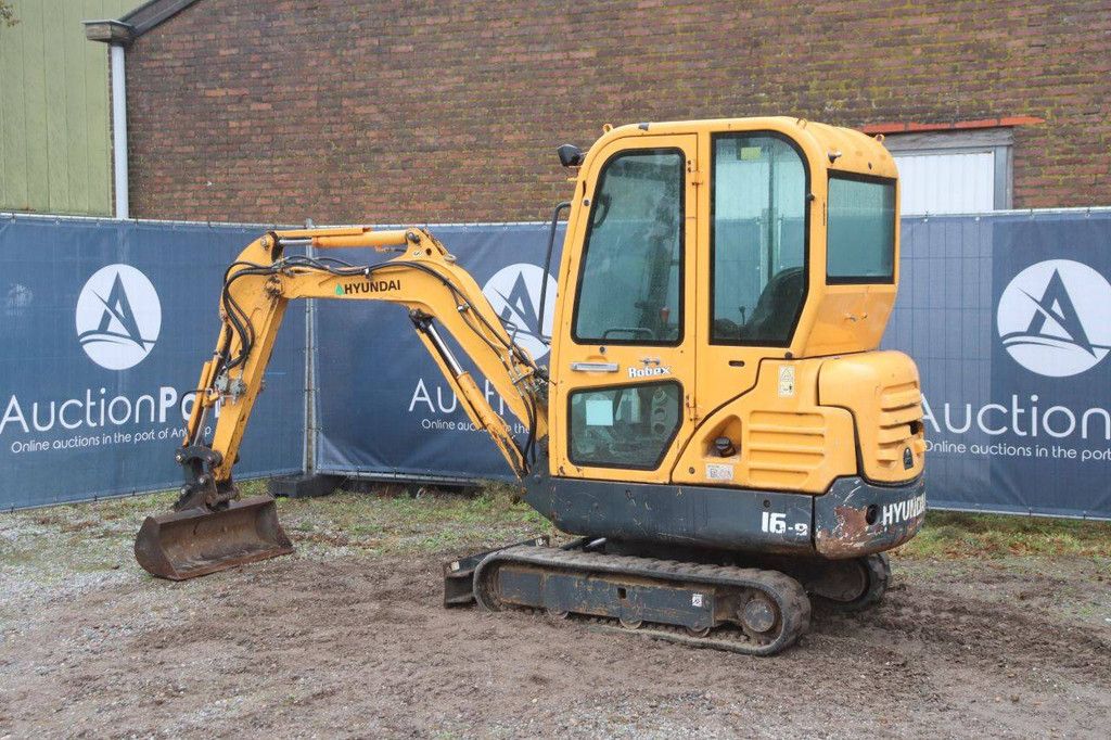 Mini excavator Hyundai Robex 16-9 Diesel 12kW 2016