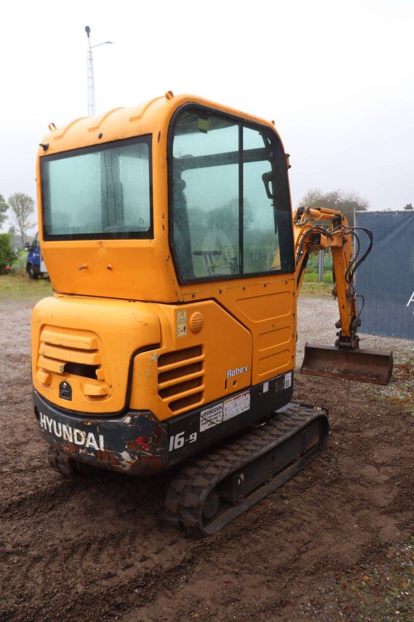 Mini excavator Hyundai Robex 16-9 Diesel 12kW 2016