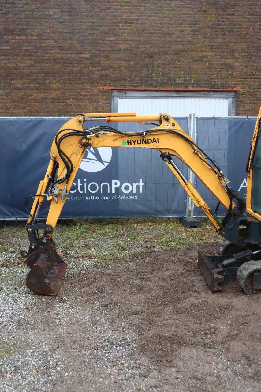 Mini excavator Hyundai Robex 16-9 Diesel 12kW 2016