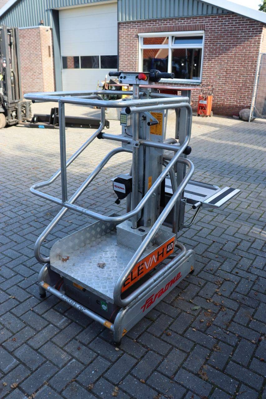 Faraone Elevah 40 Electric Mast Lift