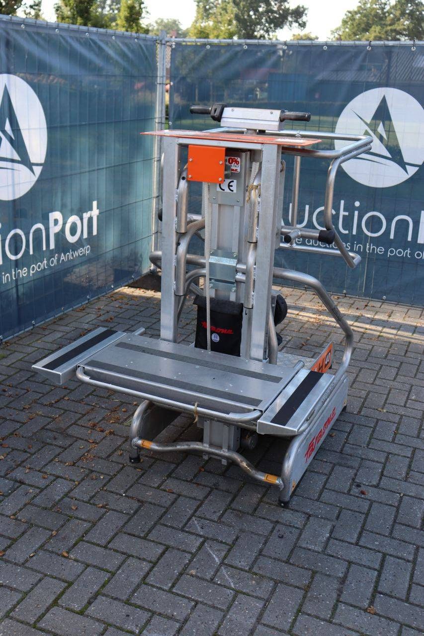 Faraone Elevah 40 Electric Mast Lift