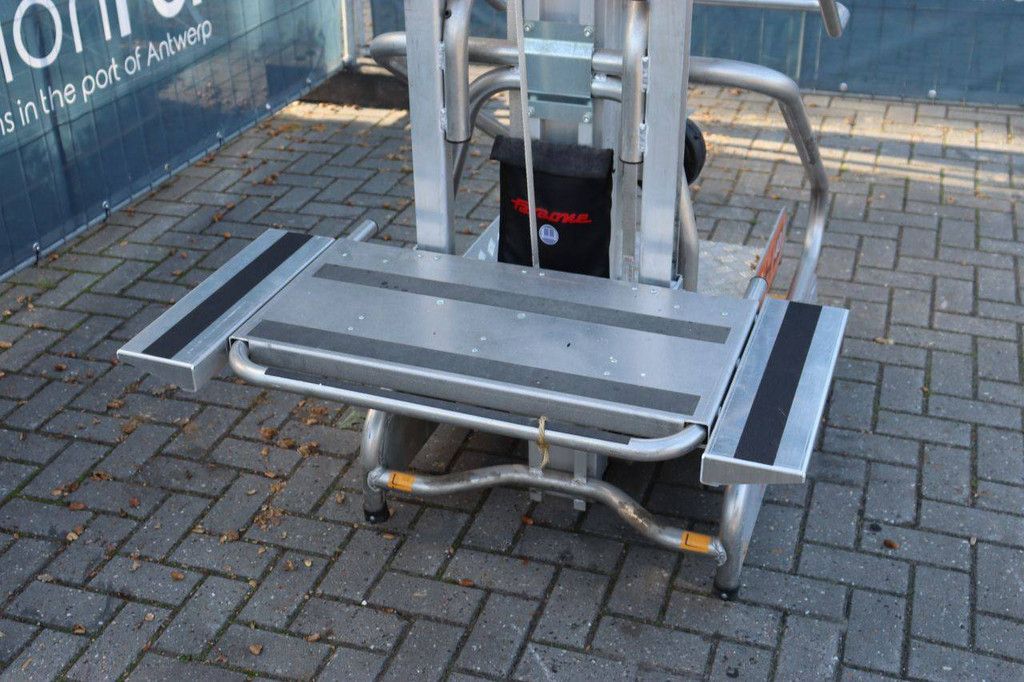 Faraone Elevah 40 Electric Mast Lift