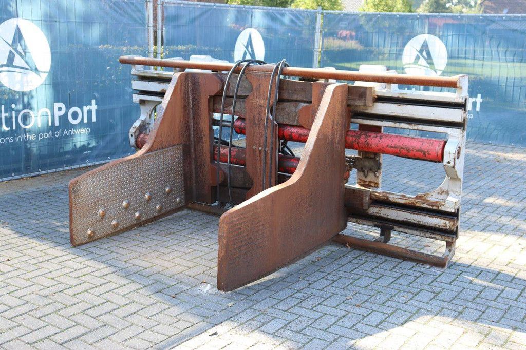 Bale clamp Durwen PBK 140 2013