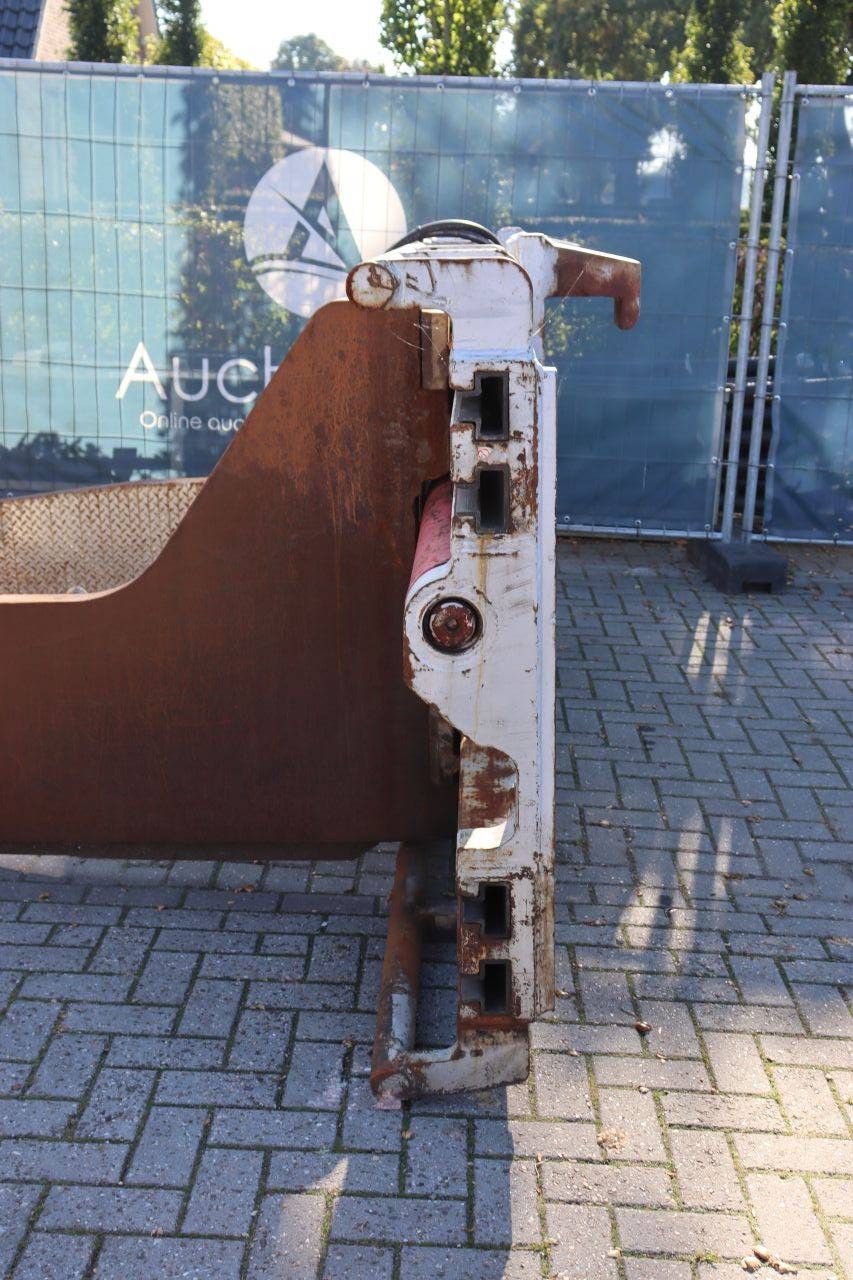 Bale clamp Durwen PBK 140 2013