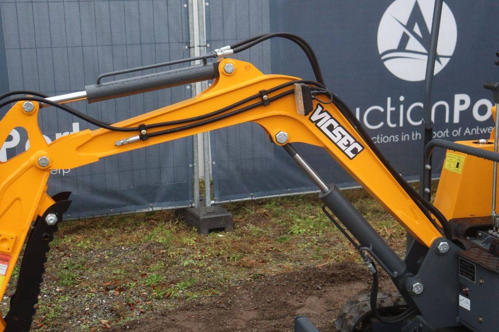 Mini Excavator Vicsec VC15D Diesel 7kW 2026 New