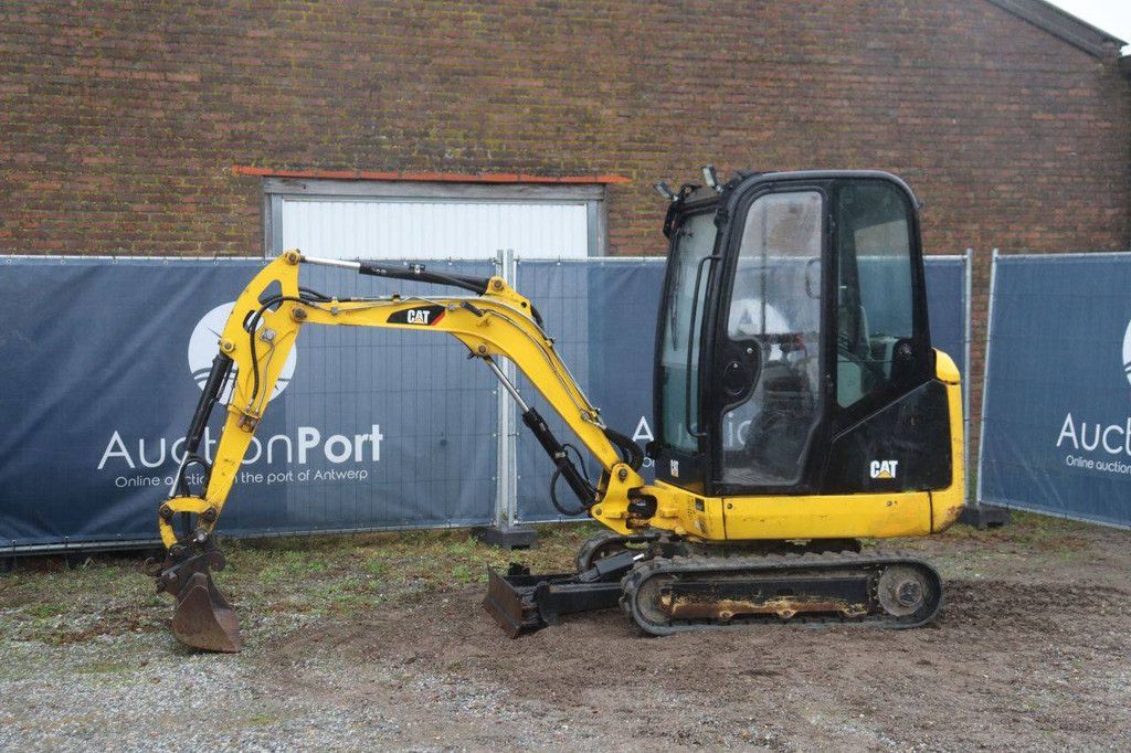 Mini excavator Caterpillar 301.7D Diesel 13.4kW 2017