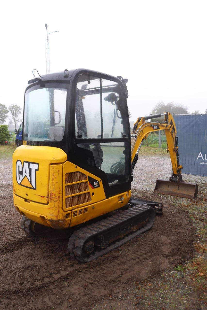 Mini excavator Caterpillar 301.7D Diesel 13.4kW 2017