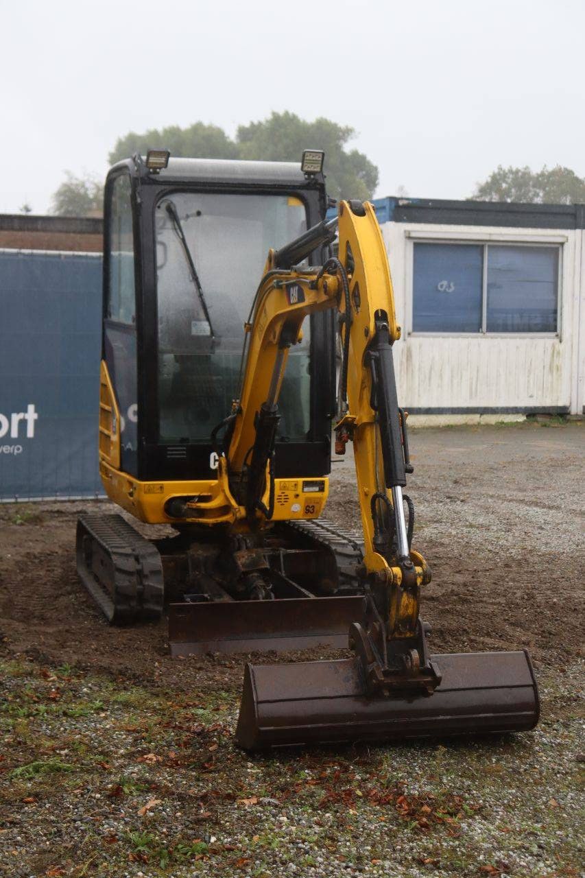 Mini excavator Caterpillar 301.7D Diesel 13.4kW 2017