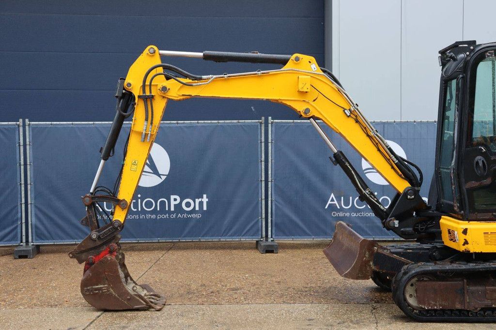 Rupsgraafmachine JCB 48Z-1 Diesel 35.7kW