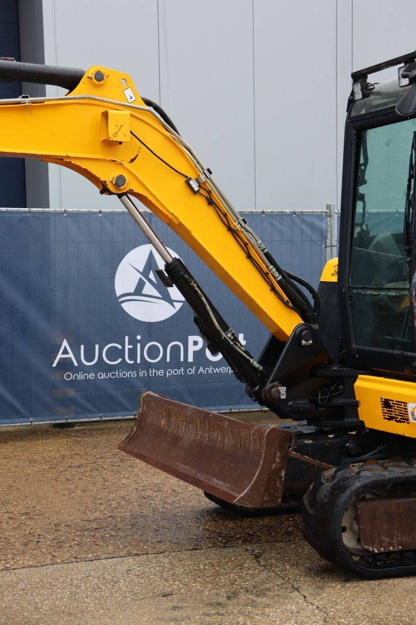 Rupsgraafmachine JCB 48Z-1 Diesel 35.7kW