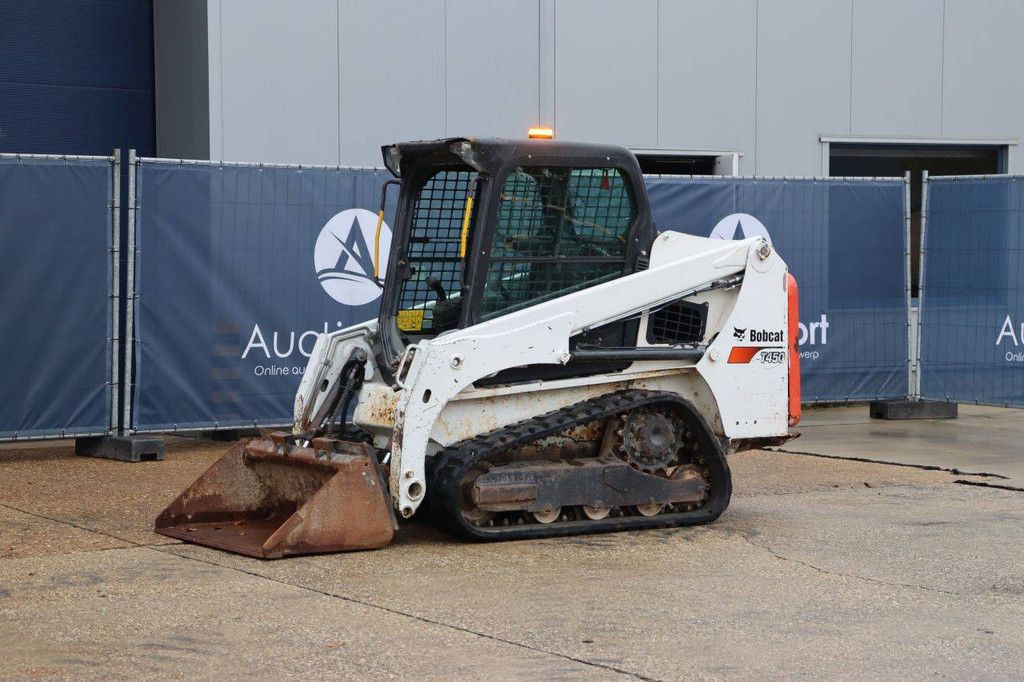 Skid steer loader Bobcat T450 Diesel 45.5kW 2019