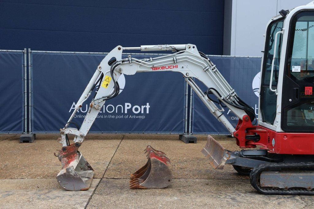 Minibagger Takeuchi TB325R Diesel 16,5 kW 2021