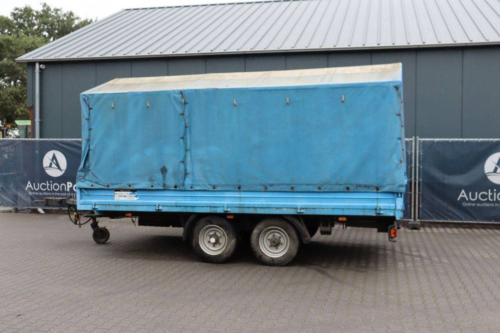 Paul Auwärter TTH-8.6 8600kg Anhänger mit Plane